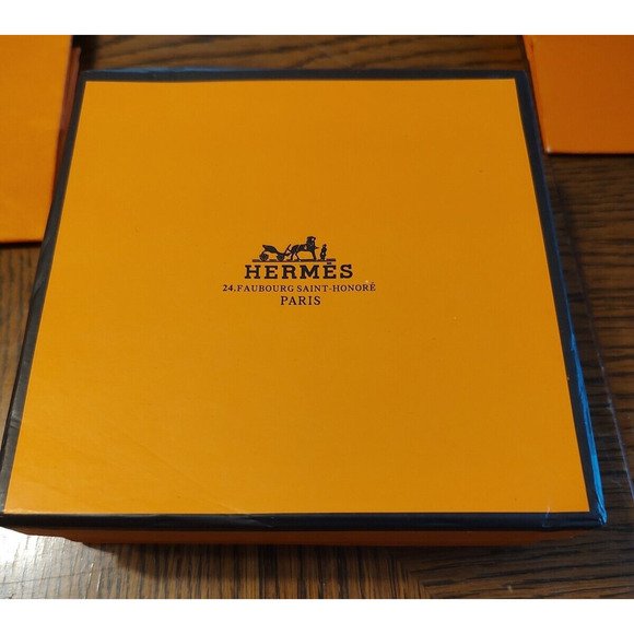 HERMES Empty Gift Box Storage Box EUC - Picture 1 of 2